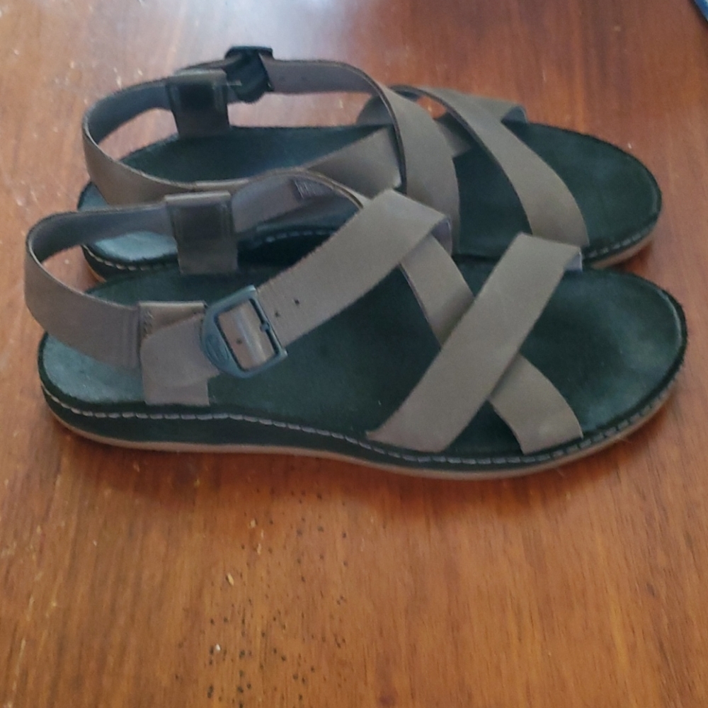Chaco Tornado grayish brown  sandal 8